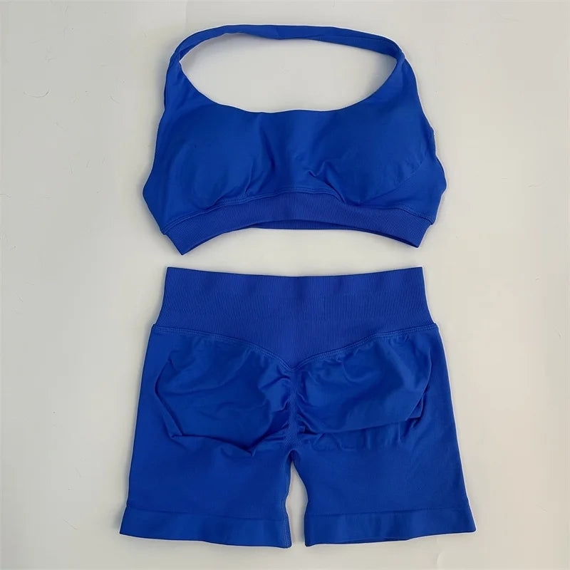 - Ensemble sport deux pièces brassière et short -