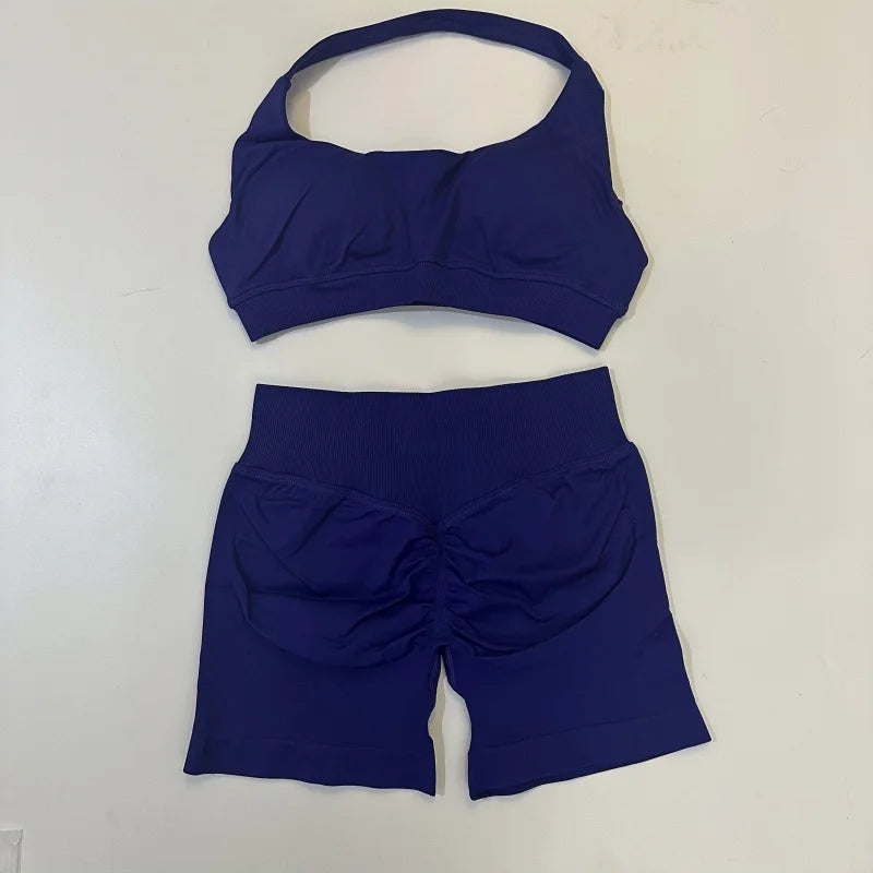 - Ensemble sport deux pièces brassière et short -